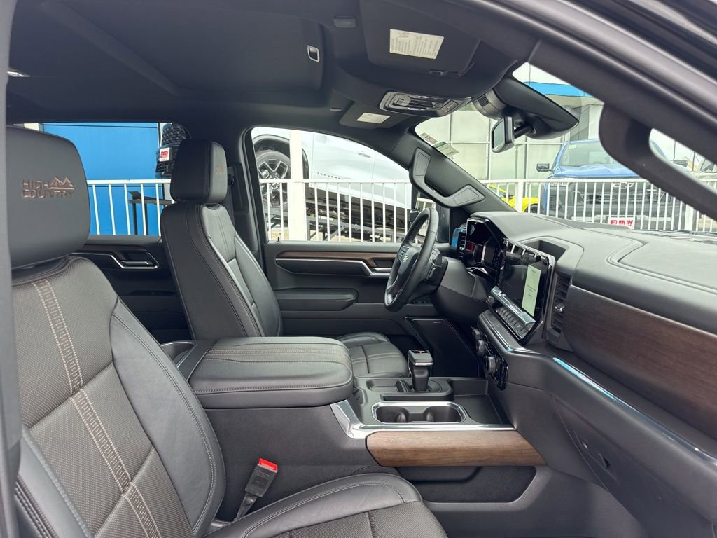 Certified 2024 Chevrolet Silverado 1500 High Country w/ High Country Premium Package image 23
