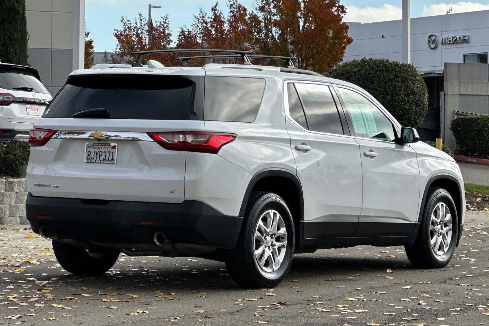 Used 2018 Chevrolet Traverse LT image 4