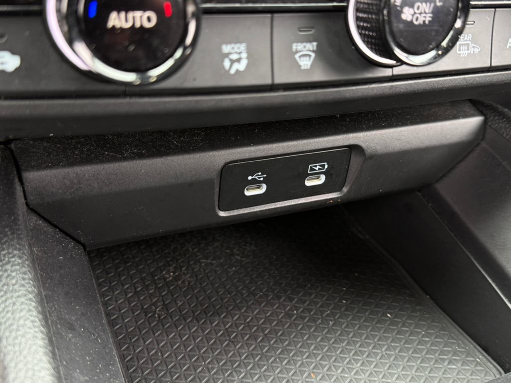 Used 2024 Honda Accord EX image 26