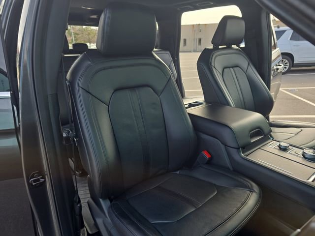 Used 2021 Ford Expedition Max Limited image 10
