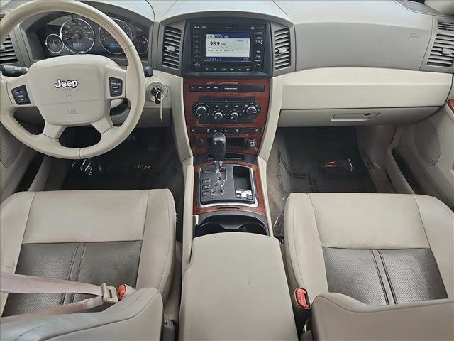 Used 2006 Jeep Grand Cherokee Limited image 19