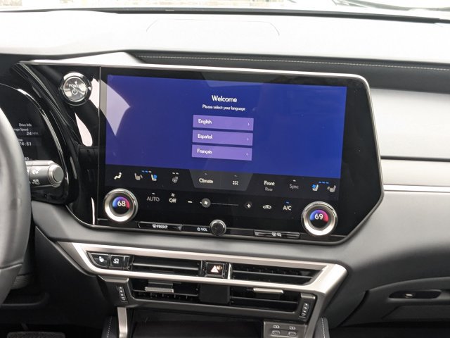 Certified 2025 Lexus RX 450h AWD w/ Convenience Package image 17