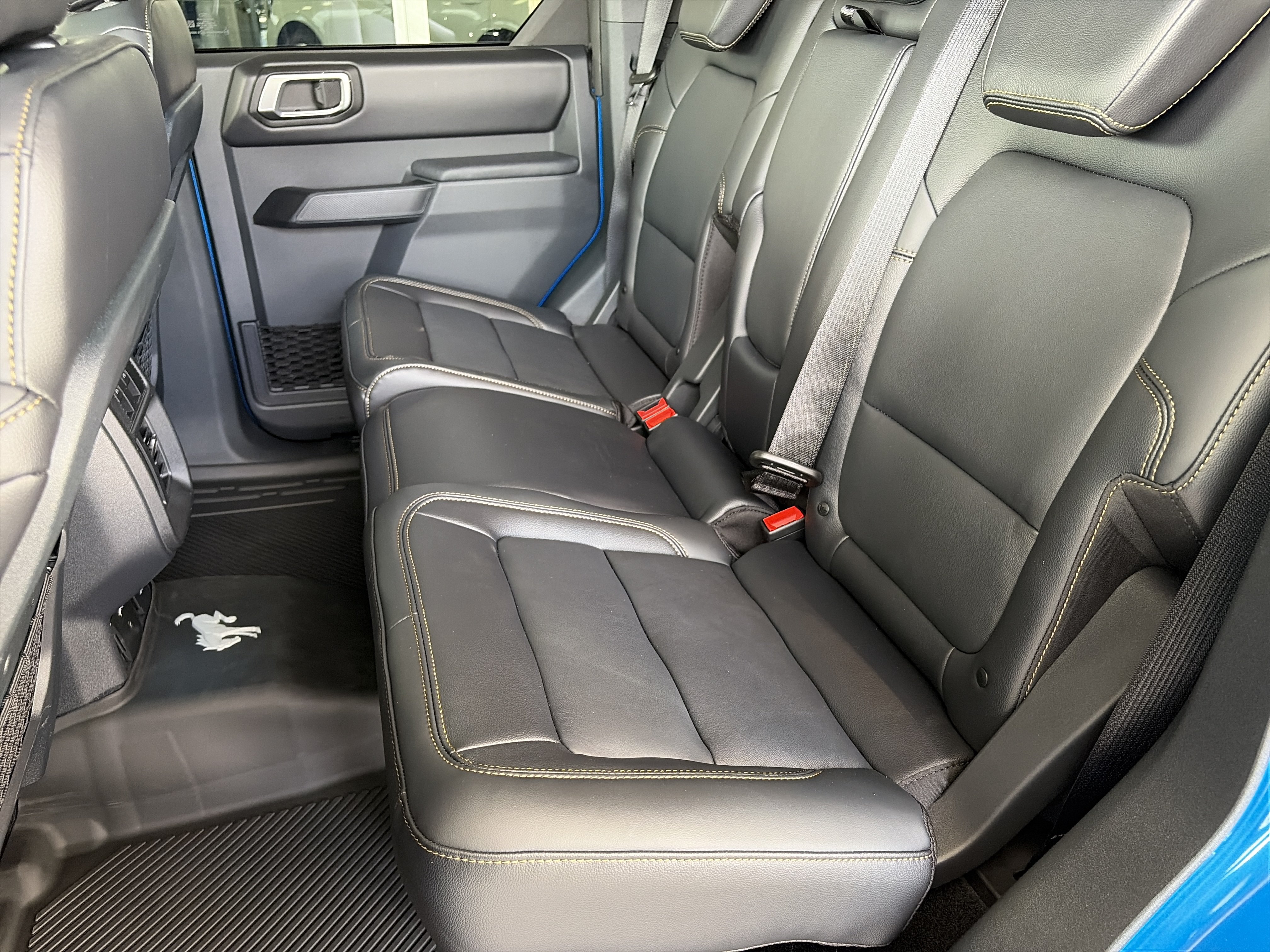 New 2026 Ford Bronco Badlands AWD/4WD image 10