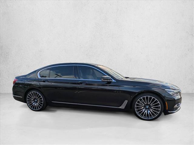 Used 2016 BMW 750Li xDrive AWD/4WD image 4