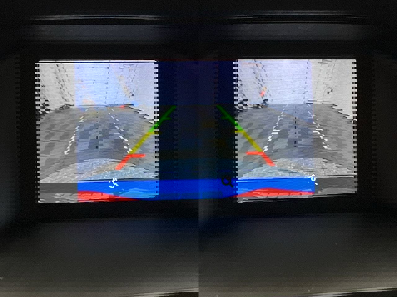 Used 2015 Ford Focus SE w/ SE Cold Weather Package image 5