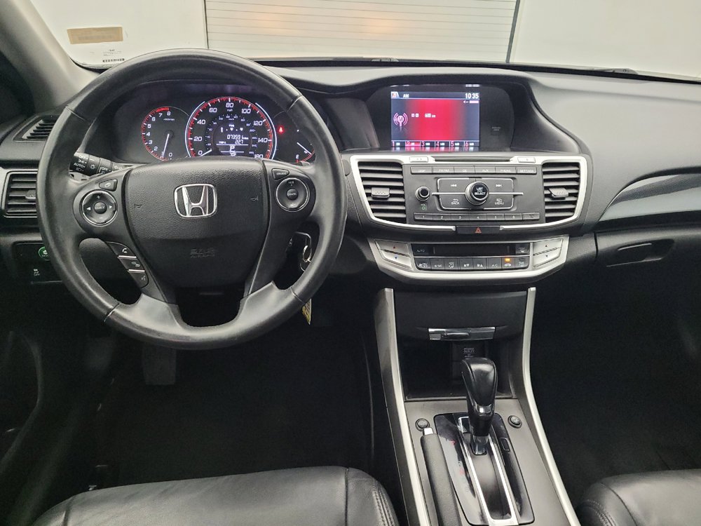 Used 2015 Honda Accord Sport image 22