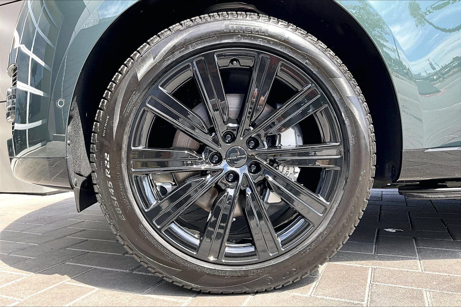 New 2026 Land Rover Range Rover SE AWD/4WD image 12