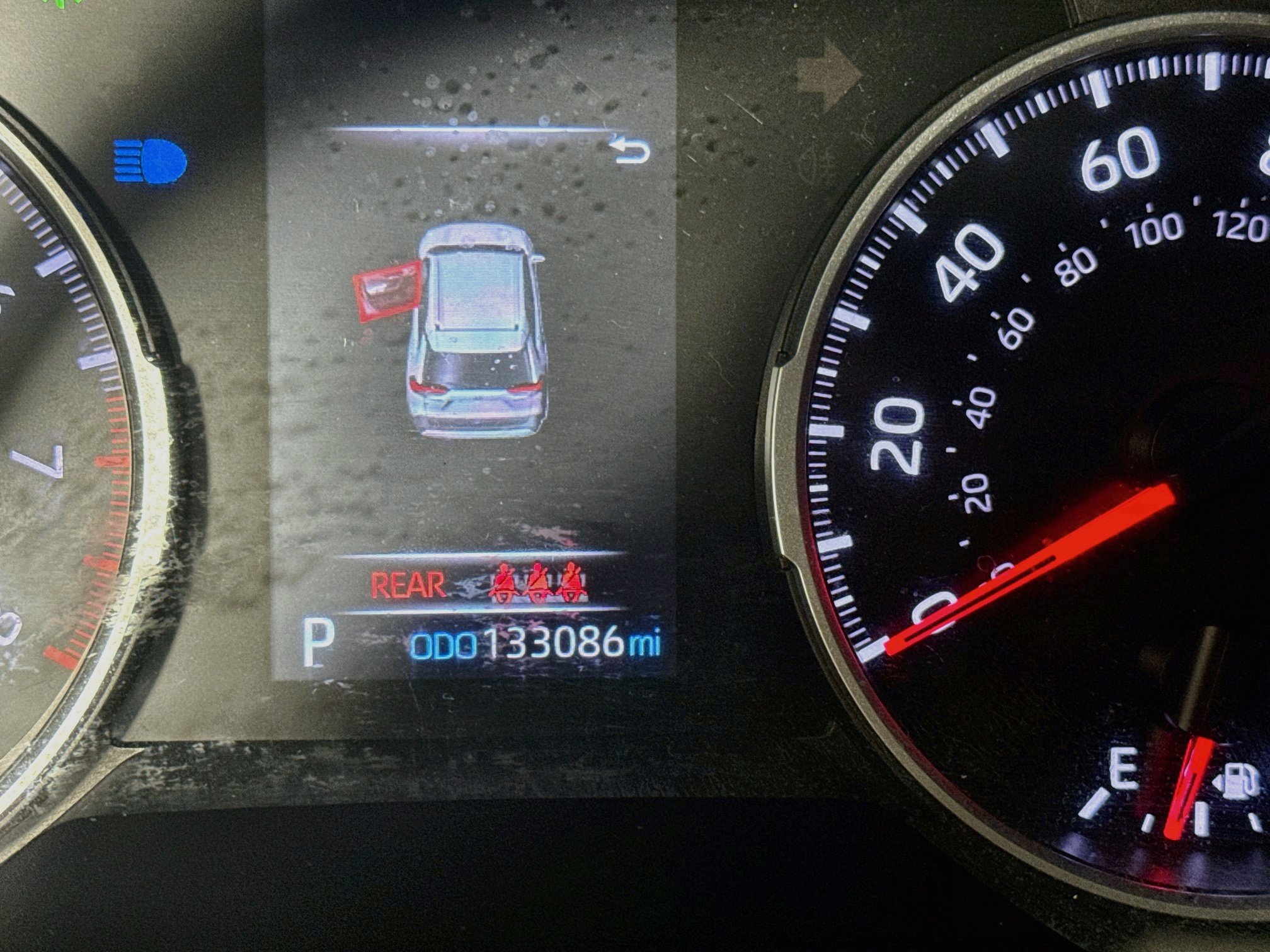 Used 2022 Toyota RAV4 XLE FWD image 12