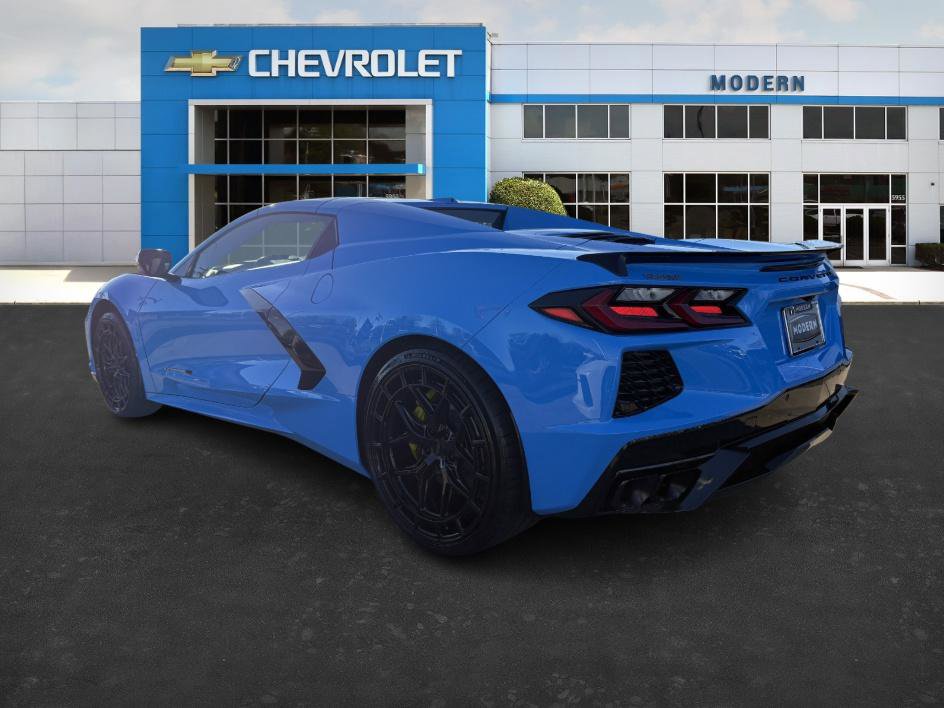 Used 2023 Chevrolet Corvette Stingray Premium Conv w/ Stealth Interior Trim Package image 3