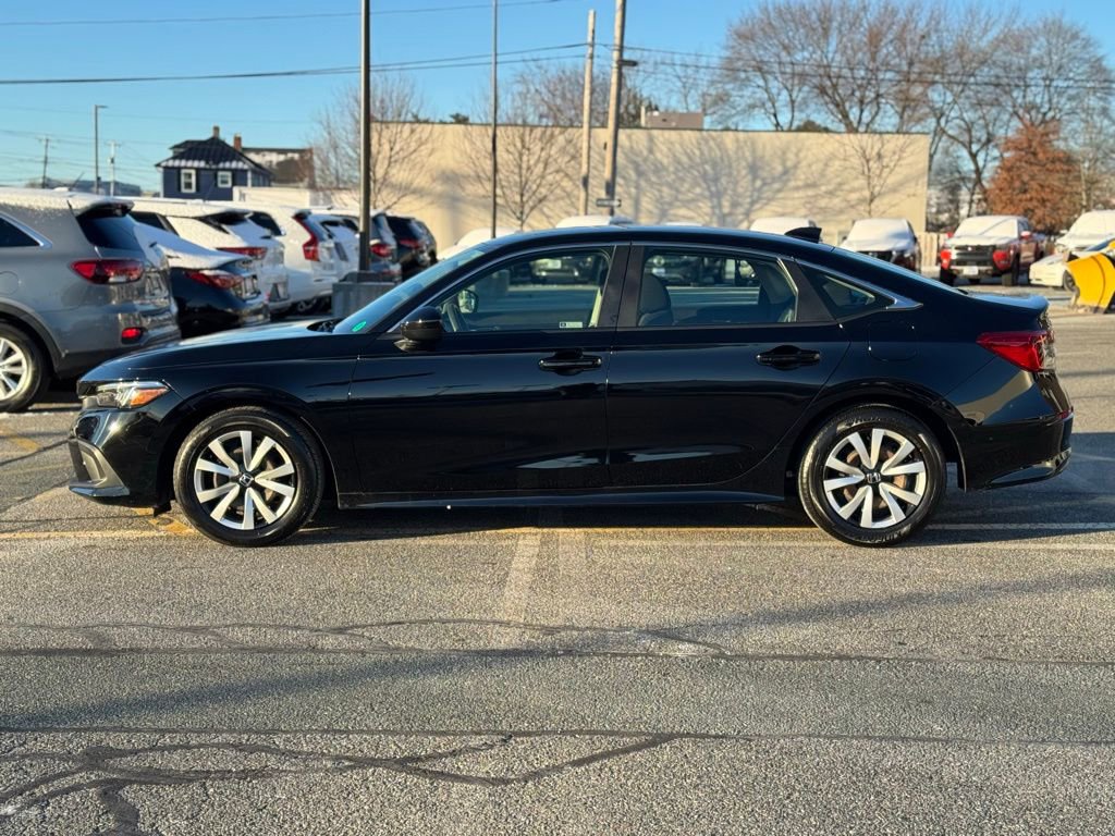 Used 2022 Honda Civic LX image 2