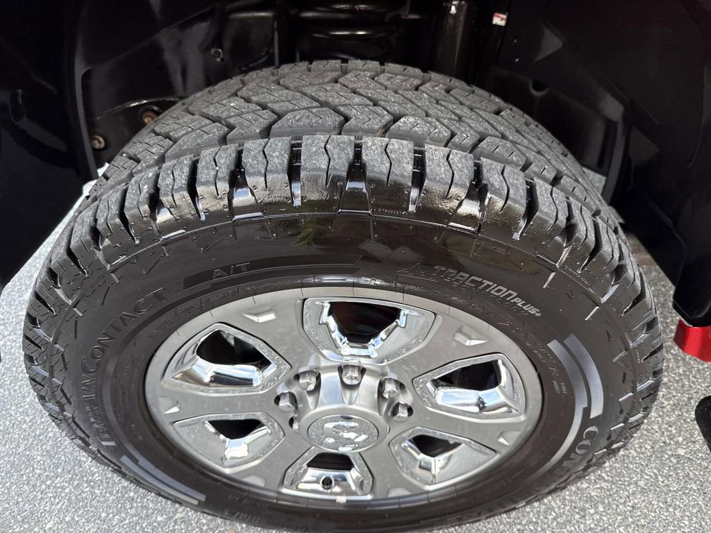 Used 2018 RAM 2500 Laramie w/ Convenience Group image 12