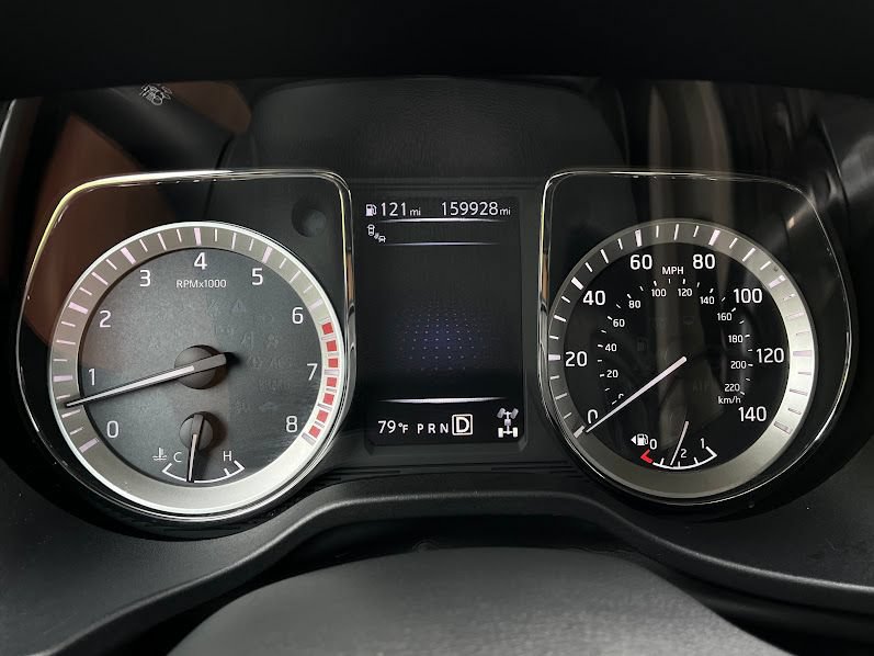 Used 2018 Nissan Titan PRO-4X w/ Pro-4x Convenience Package AWD/4WD image 13
