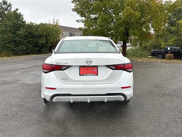 New 2025 Nissan Sentra SV w/ SV Premium Package image 5