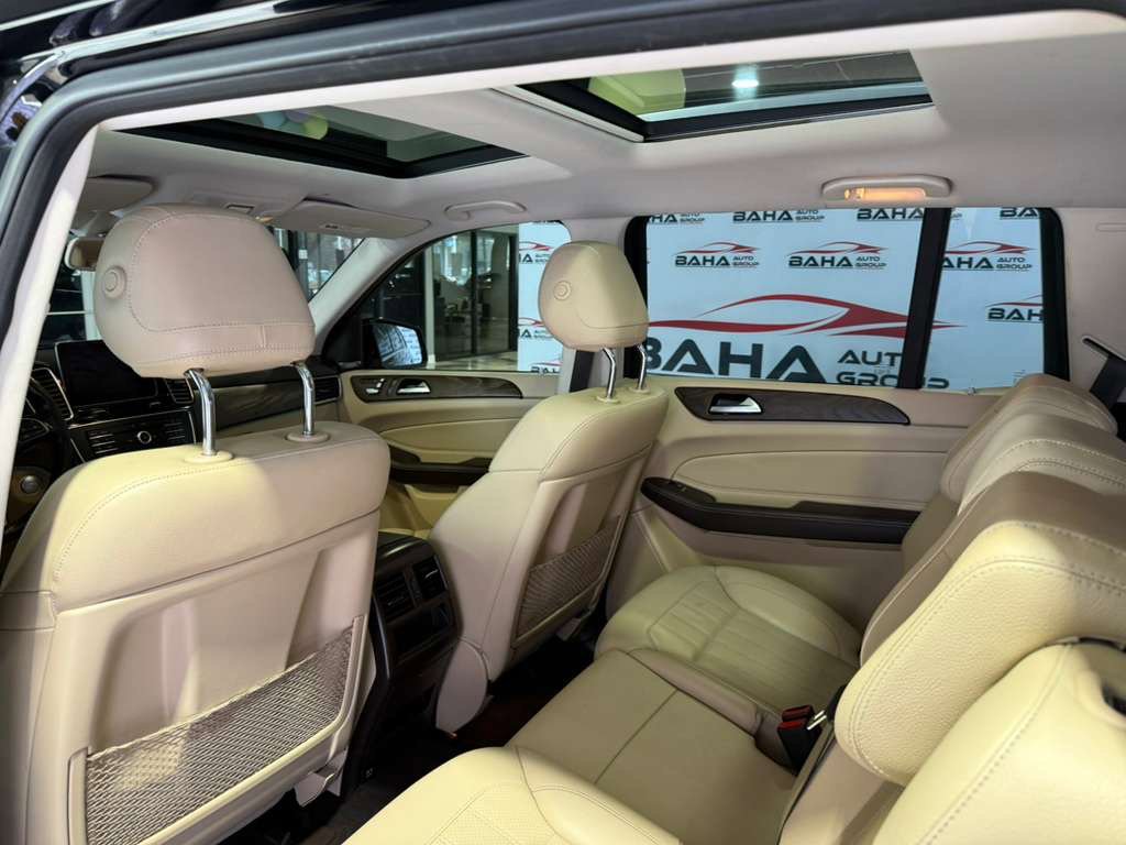 Used 2019 Mercedes-Benz GLS 450 4MATIC image 41