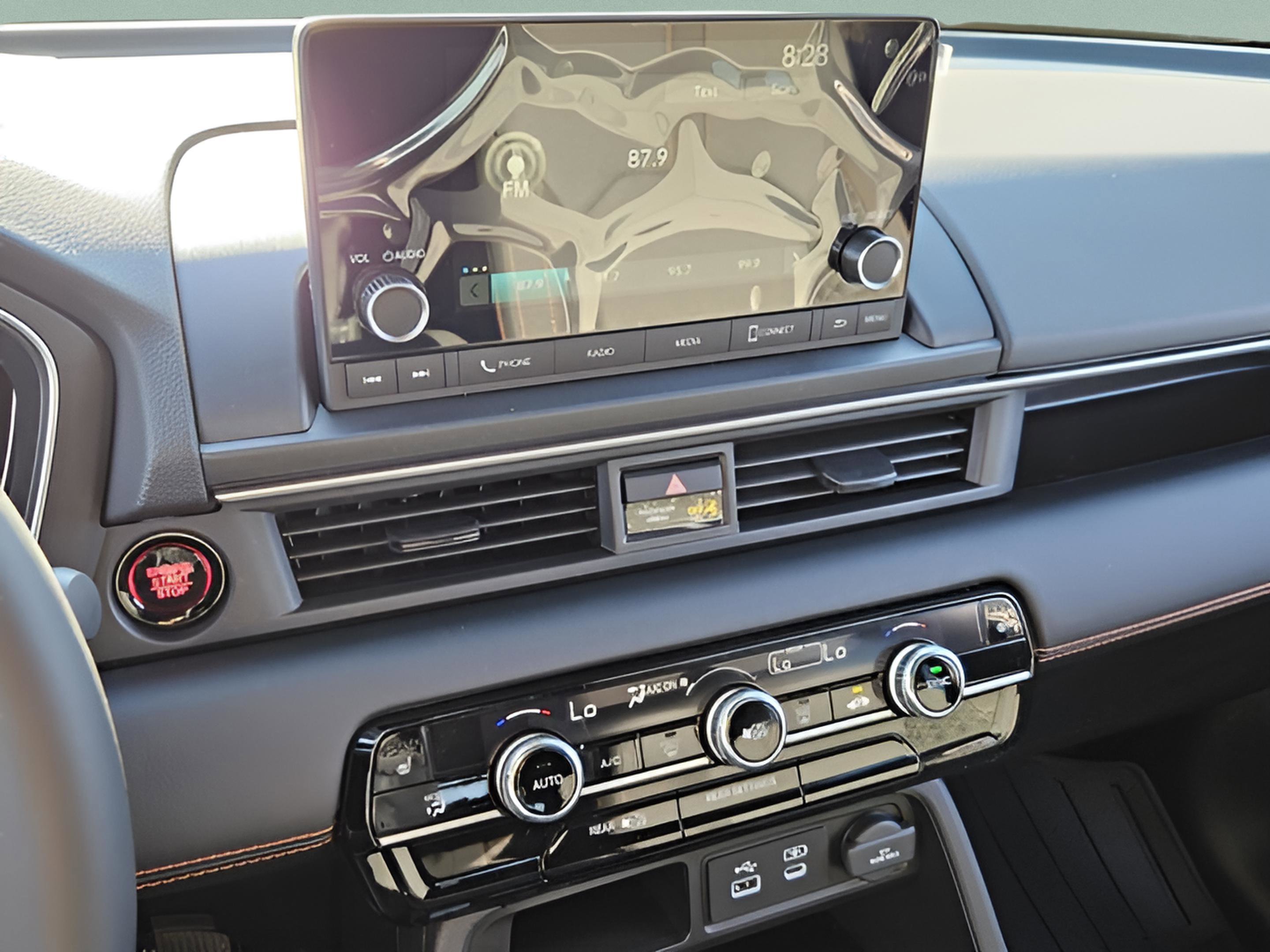 New 2025 Honda Pilot Sport image 21