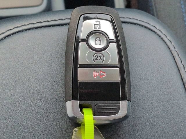 New 2026 Ford Maverick XLT w/ XLT Luxury Package FWD image 33