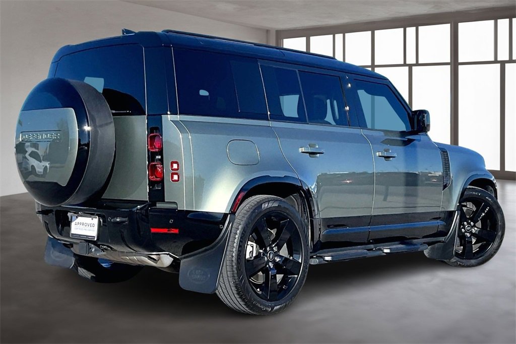 Certified 2025 Land Rover Defender 110 X-Dynamic SE image 2
