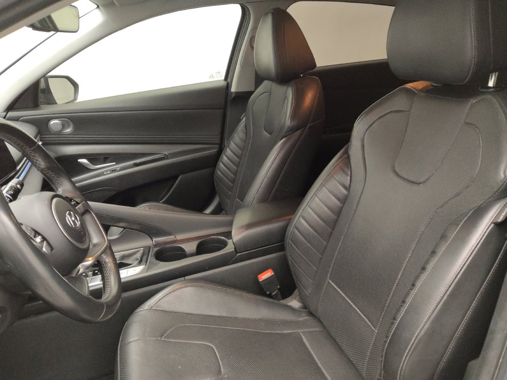 Used 2021 Hyundai Elantra Limited FWD image 17