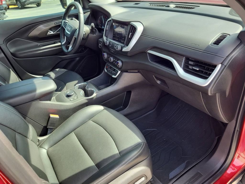 Used 2023 GMC Terrain SLT w/ Elevation Edition image 23