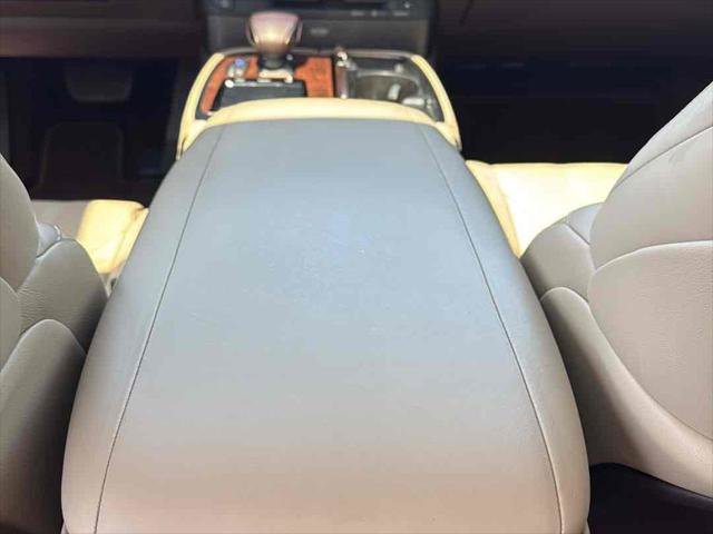 Used 2020 Lexus LS 500 AWD w/ Interior Upgrade Package image 16