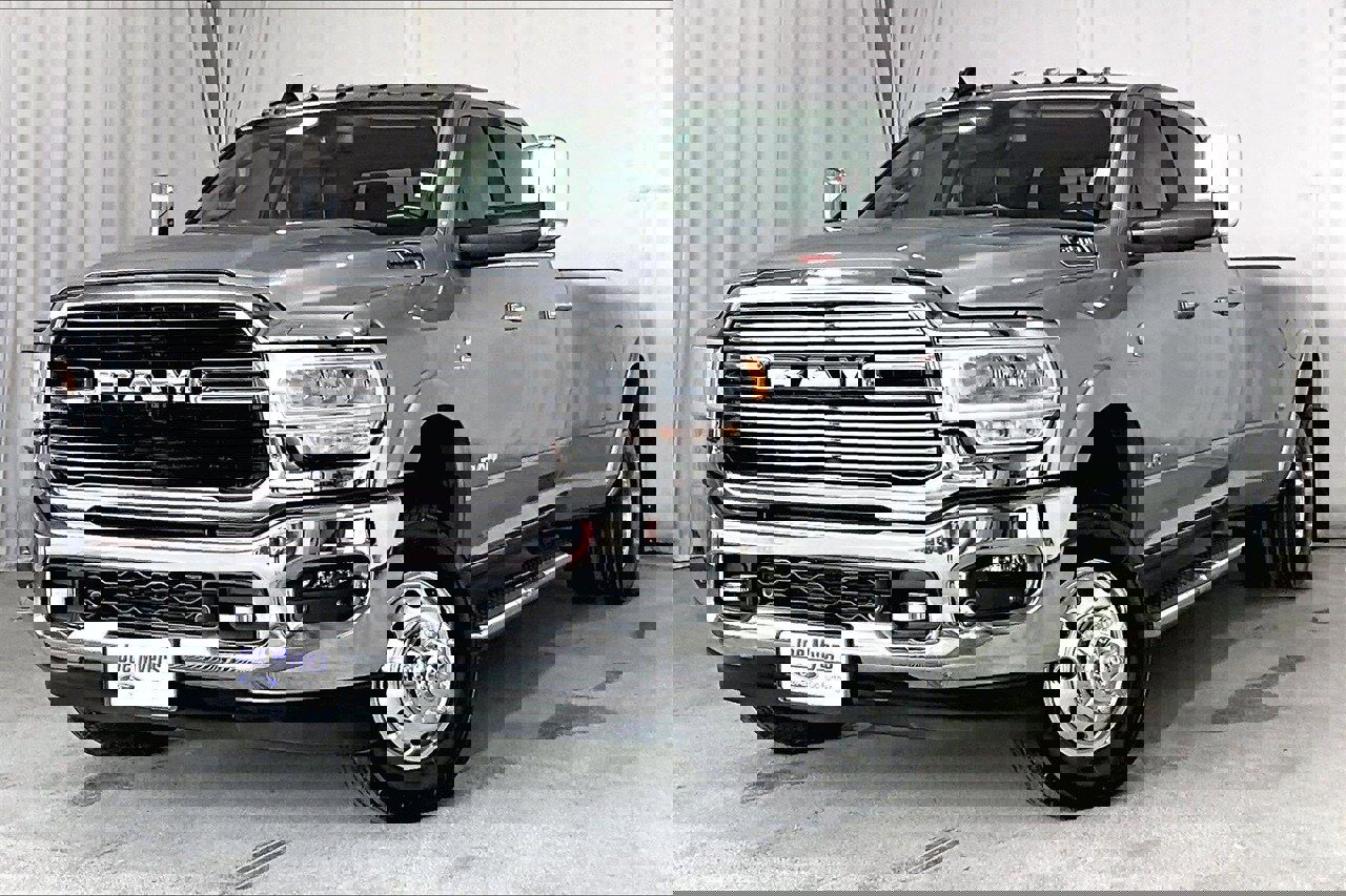 Used 2022 RAM 3500 Laramie image 12