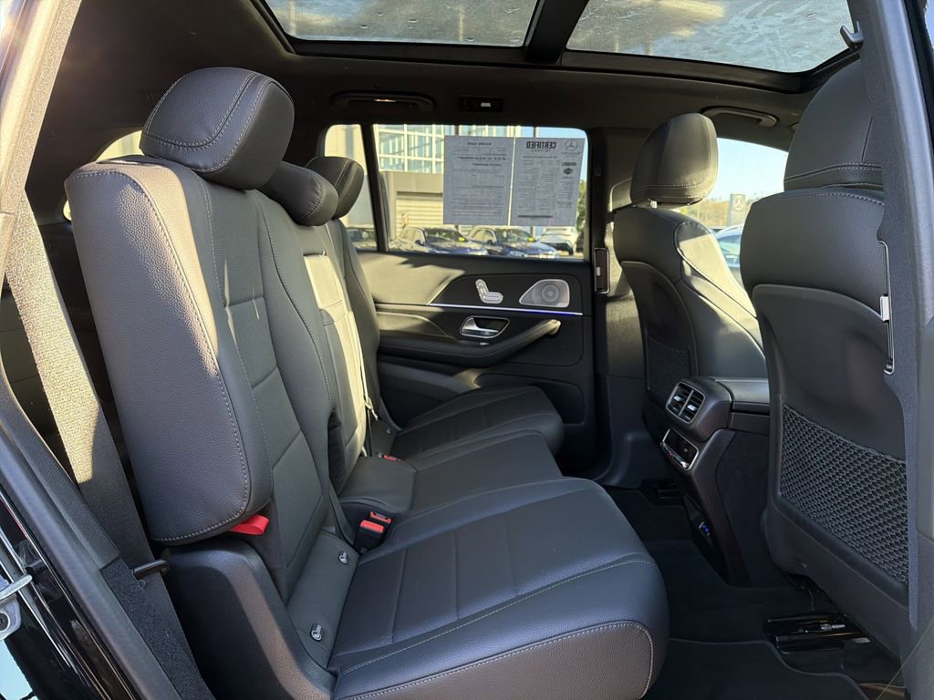 Certified 2024 Mercedes-Benz GLS 450 4MATIC image 19