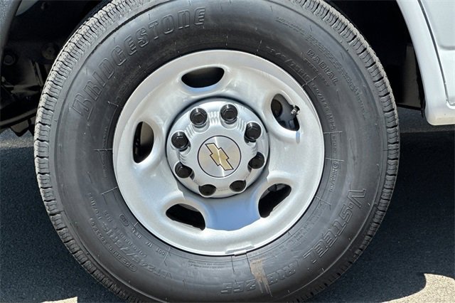 New 2025 Chevrolet Express 2500 Work Van w/ Driver Convenience Package image 33