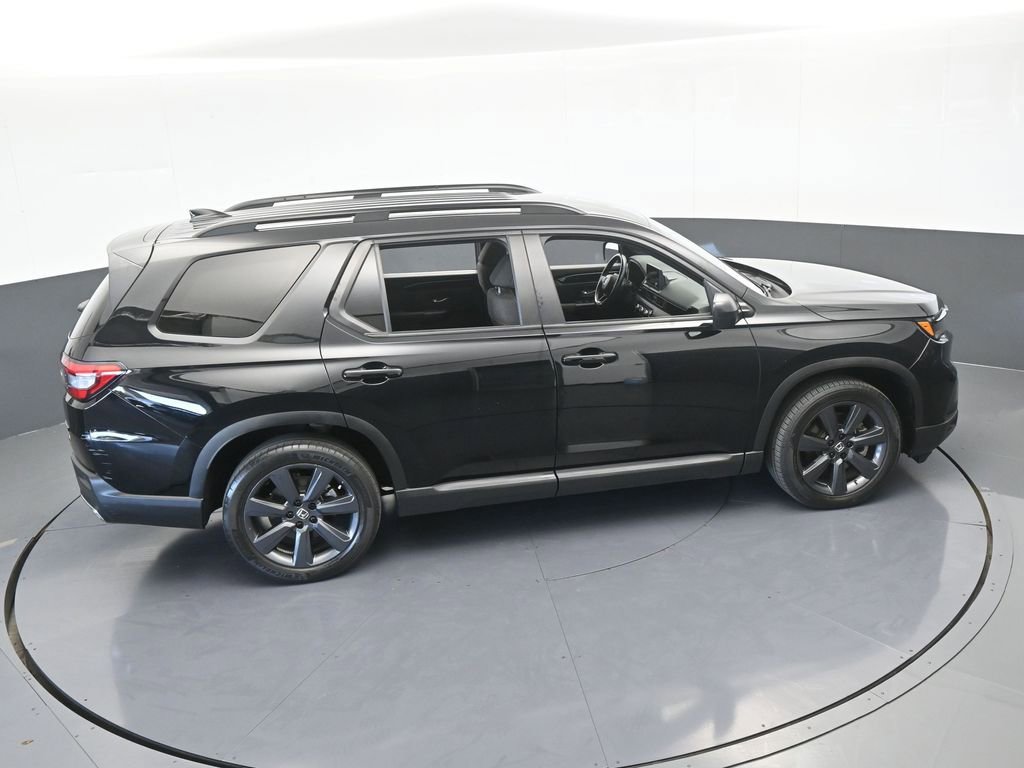 Used 2023 Honda Pilot Sport image 54