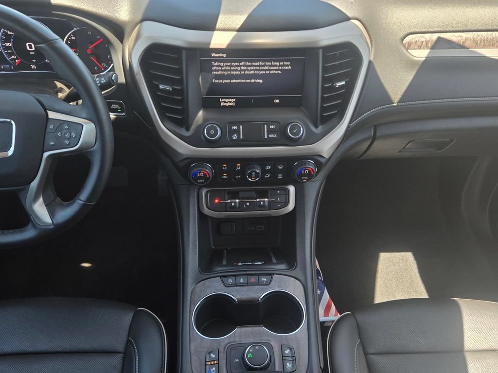 Used 2023 GMC Acadia Denali FWD image 10