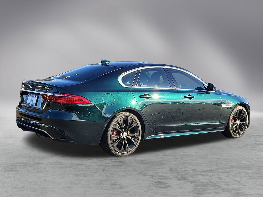 Used 2023 Jaguar XF R-Dynamic SE image 7