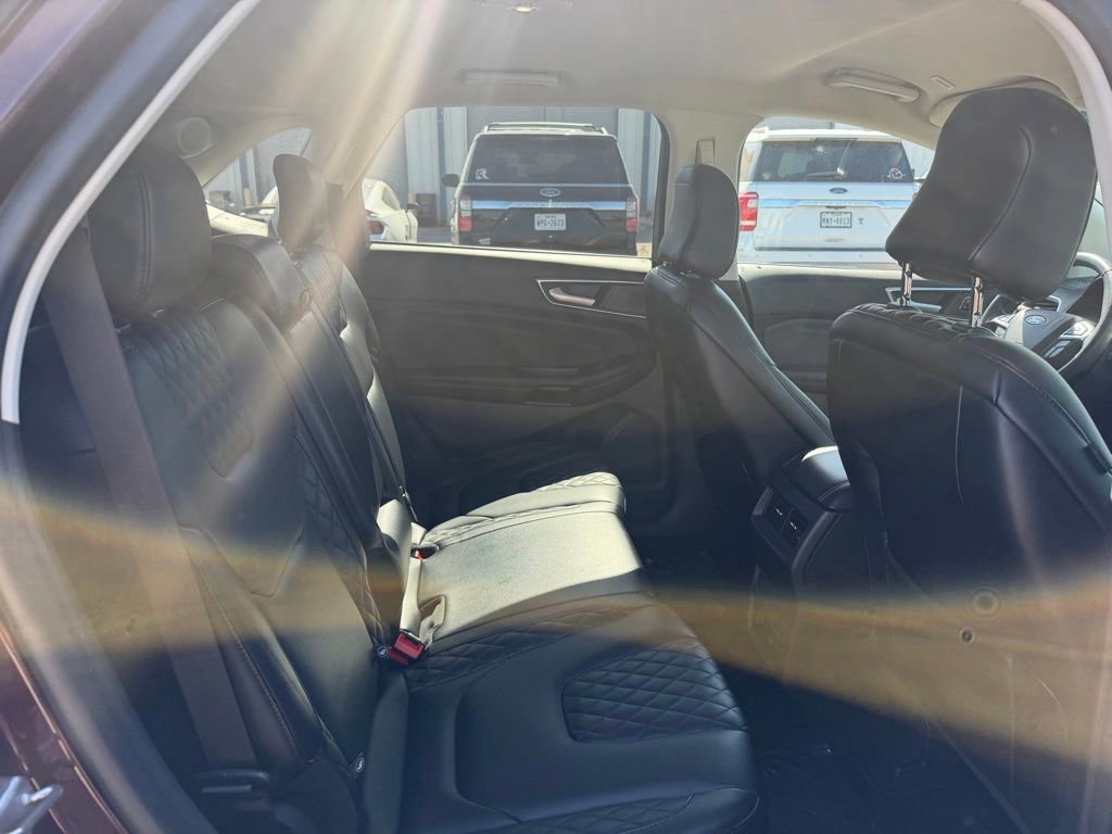 Used 2024 Ford Edge Titanium AWD/4WD image 12