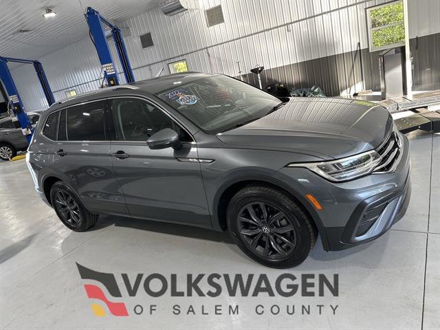 Certified 2022 Volkswagen Tiguan SE