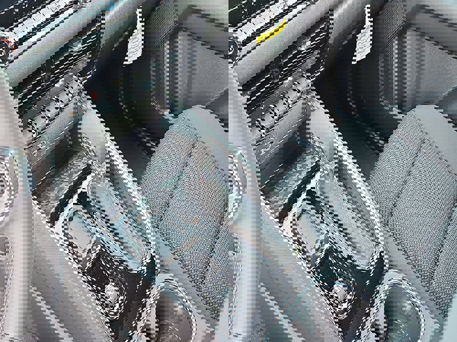 New 2026 GMC Canyon Elevation w/ Convenience Package image 21