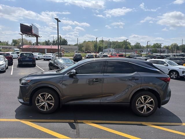Used 2024 Lexus RX 350 AWD w/ Technology Package image 3