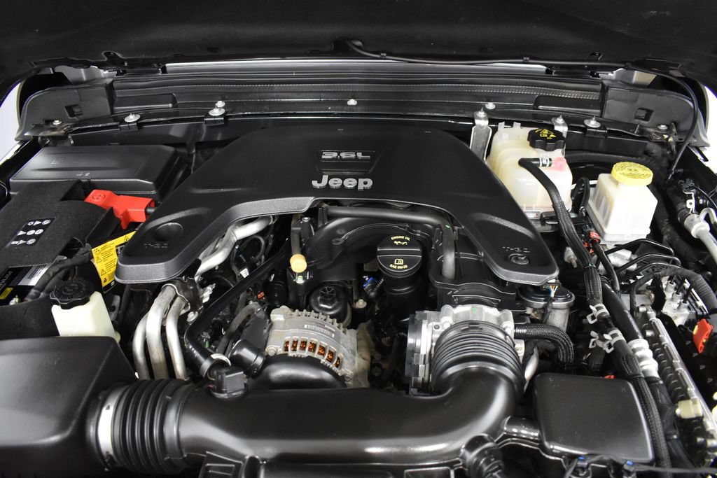 Used 2021 Jeep Gladiator Mojave AWD/4WD image 38
