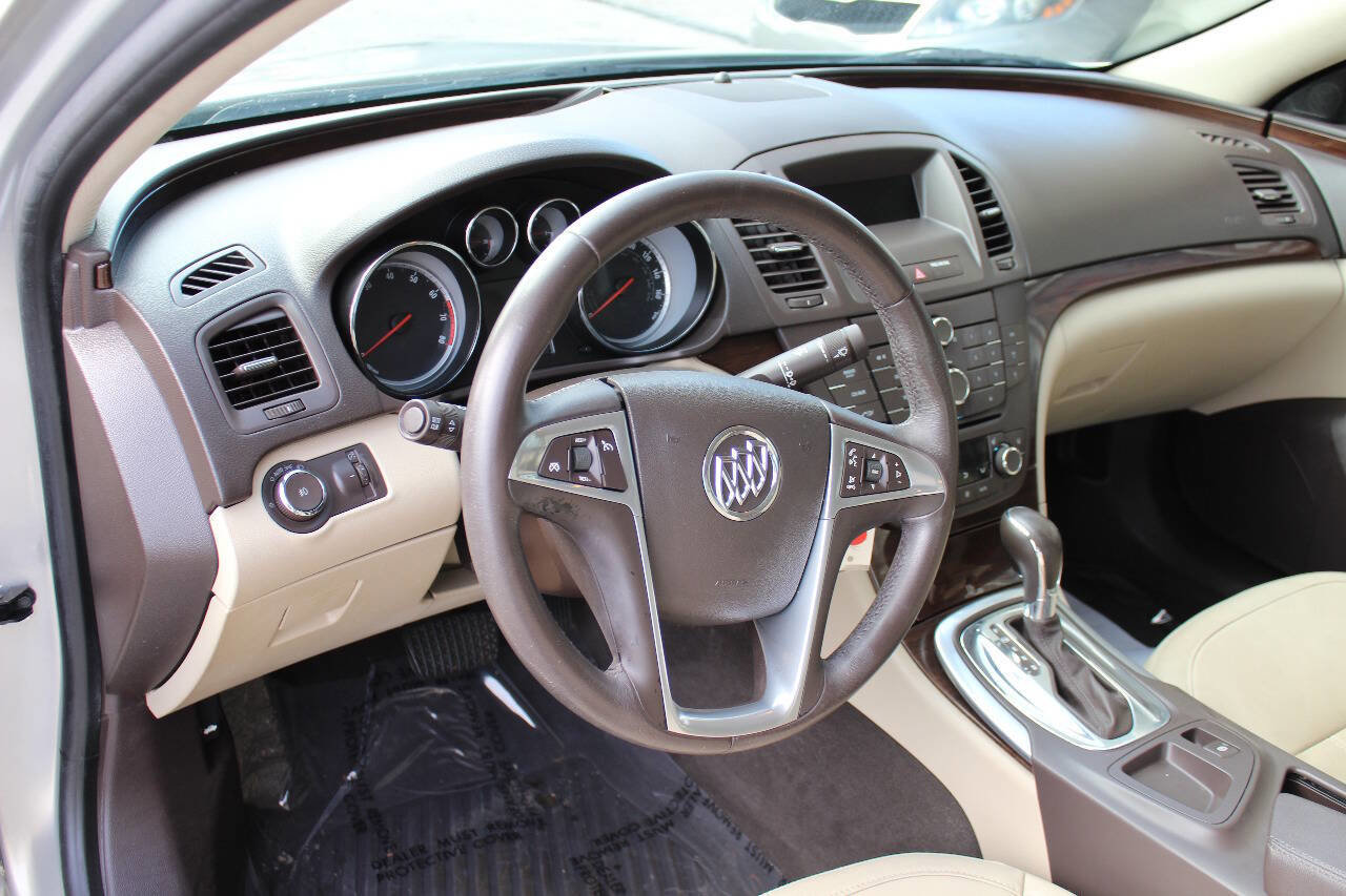 Used 2011 Buick Regal CXL w/ RL2 Preferred Equipment Group image 16