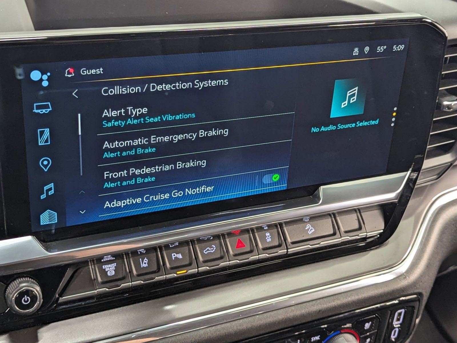 Used 2024 Chevrolet Silverado 2500 High Country w/ High Country Premium Package image 33