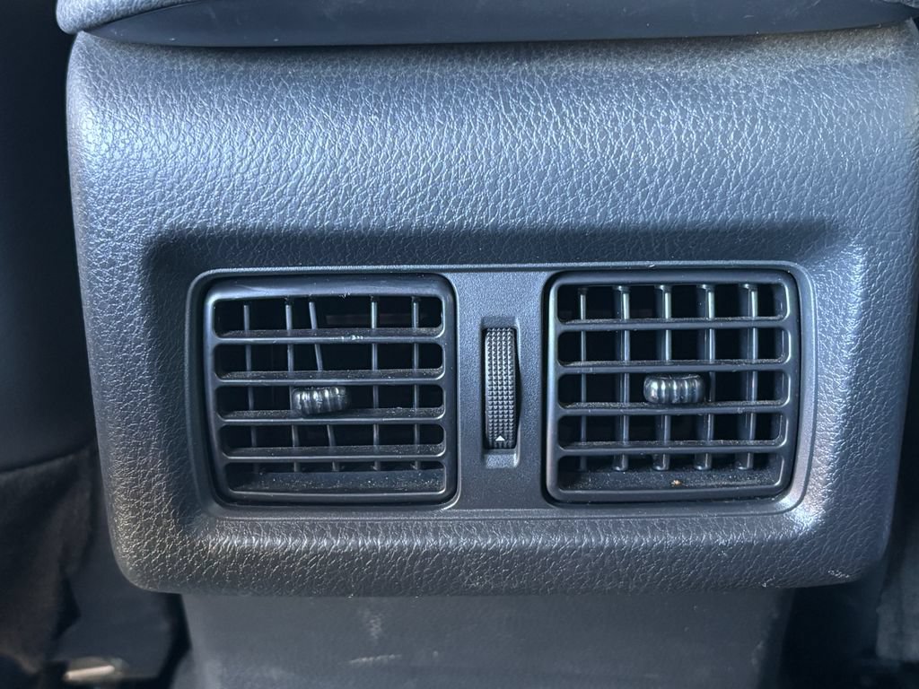 Used 2023 Toyota Camry XSE FWD image 19