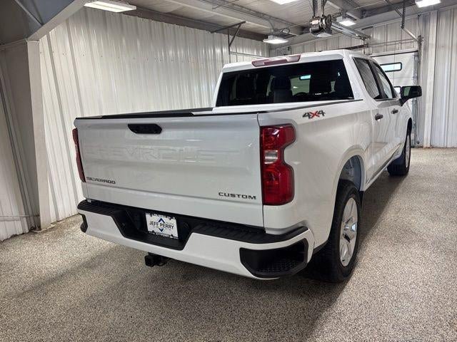 Used 2022 Chevrolet Silverado 1500 Custom AWD/4WD image 4