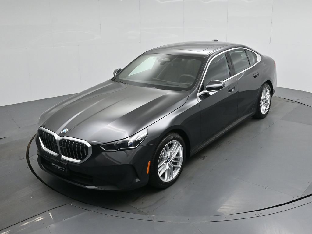 Used 2025 BMW 530i image 34