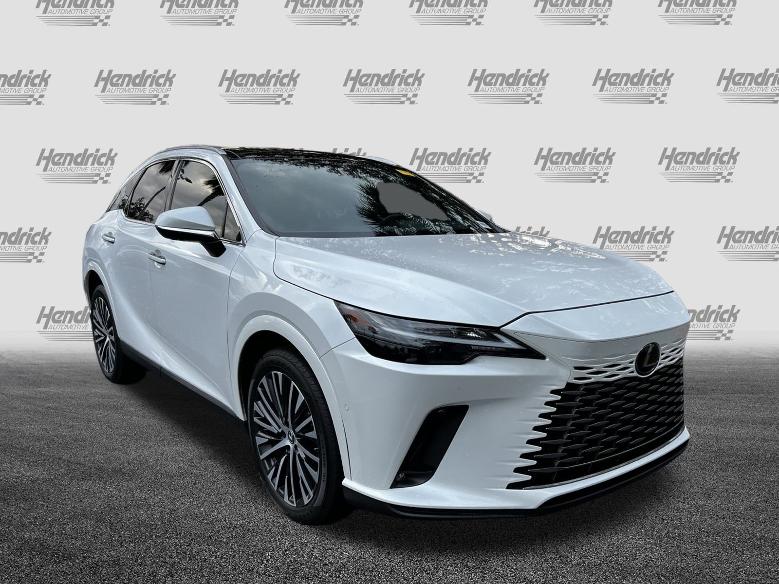 Used 2023 Lexus RX 350 Premium Plus image 2