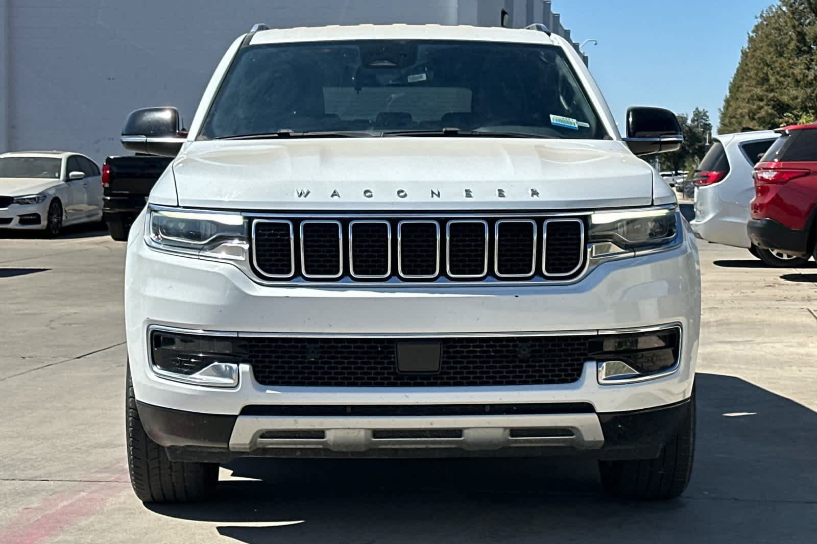 Used 2023 Jeep Wagoneer Series II RWD image 11