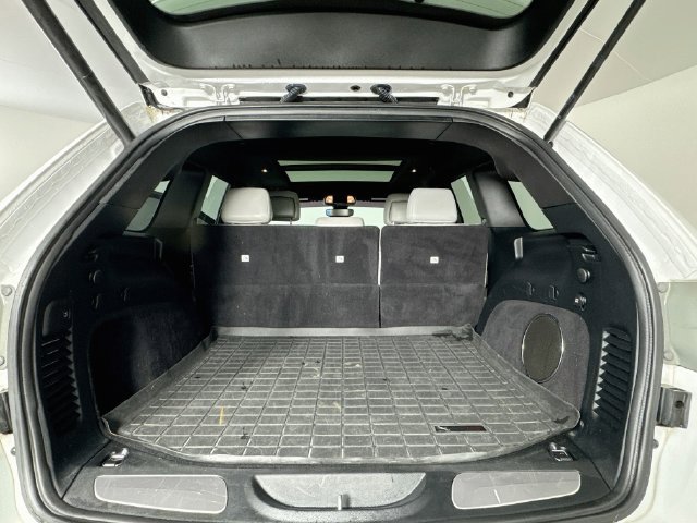 Used 2018 Jeep Grand Cherokee Limited AWD/4WD image 30
