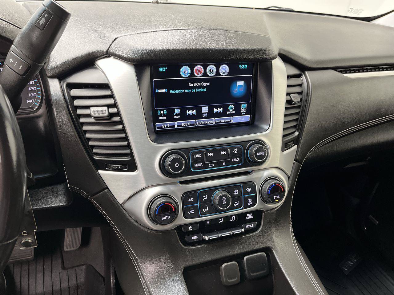 Certified 2020 GMC Yukon SLE w/ SLE Value Package AWD/4WD image 17