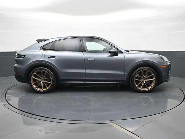 New 2026 Porsche Cayenne Turbo GT image 24
