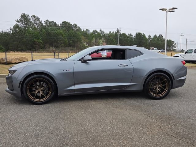 Used 2020 Chevrolet Camaro LT w/ Technology Package image 4