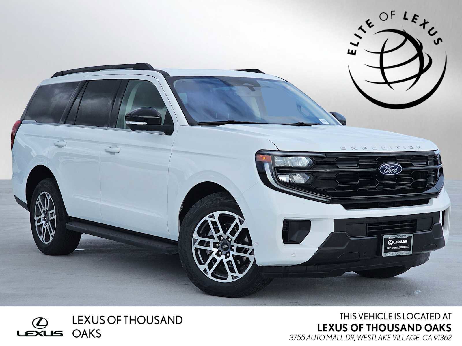 Used 2025 Ford Expedition Active AWD/4WD image 1