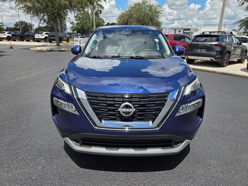 Used 2023 Nissan Rogue SV FWD image 16