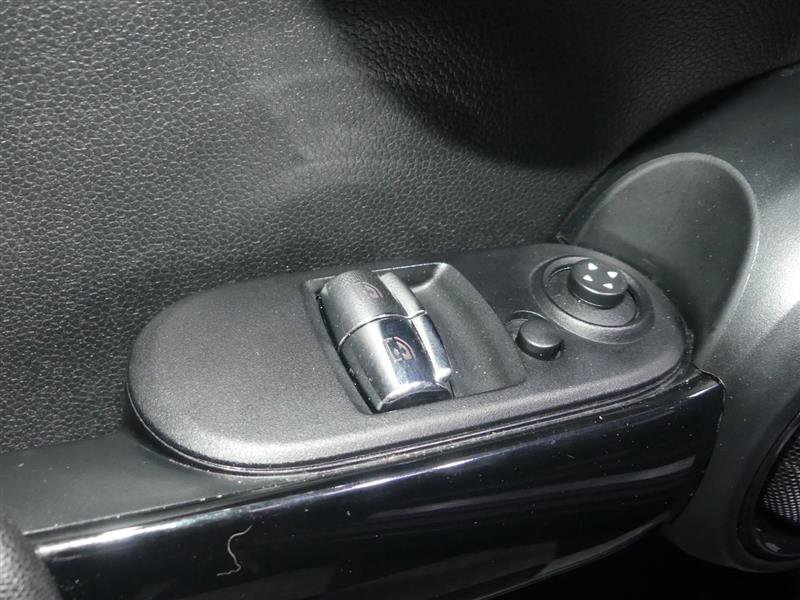Used 2016 MINI Cooper S image 18
