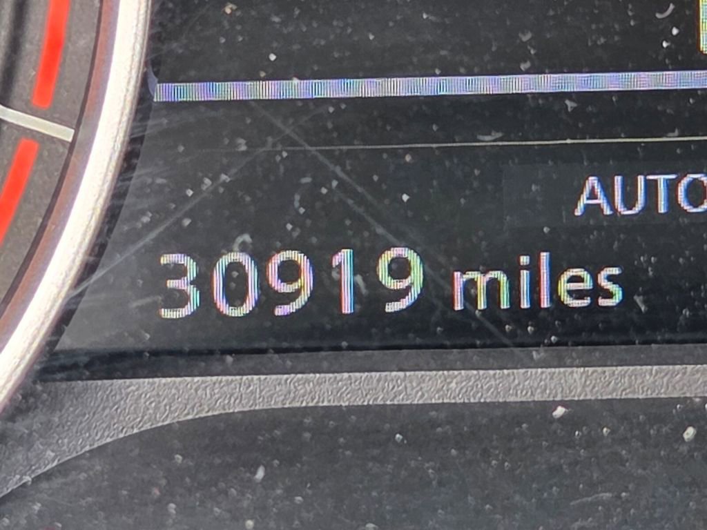 Used 2023 Nissan Rogue S image 24